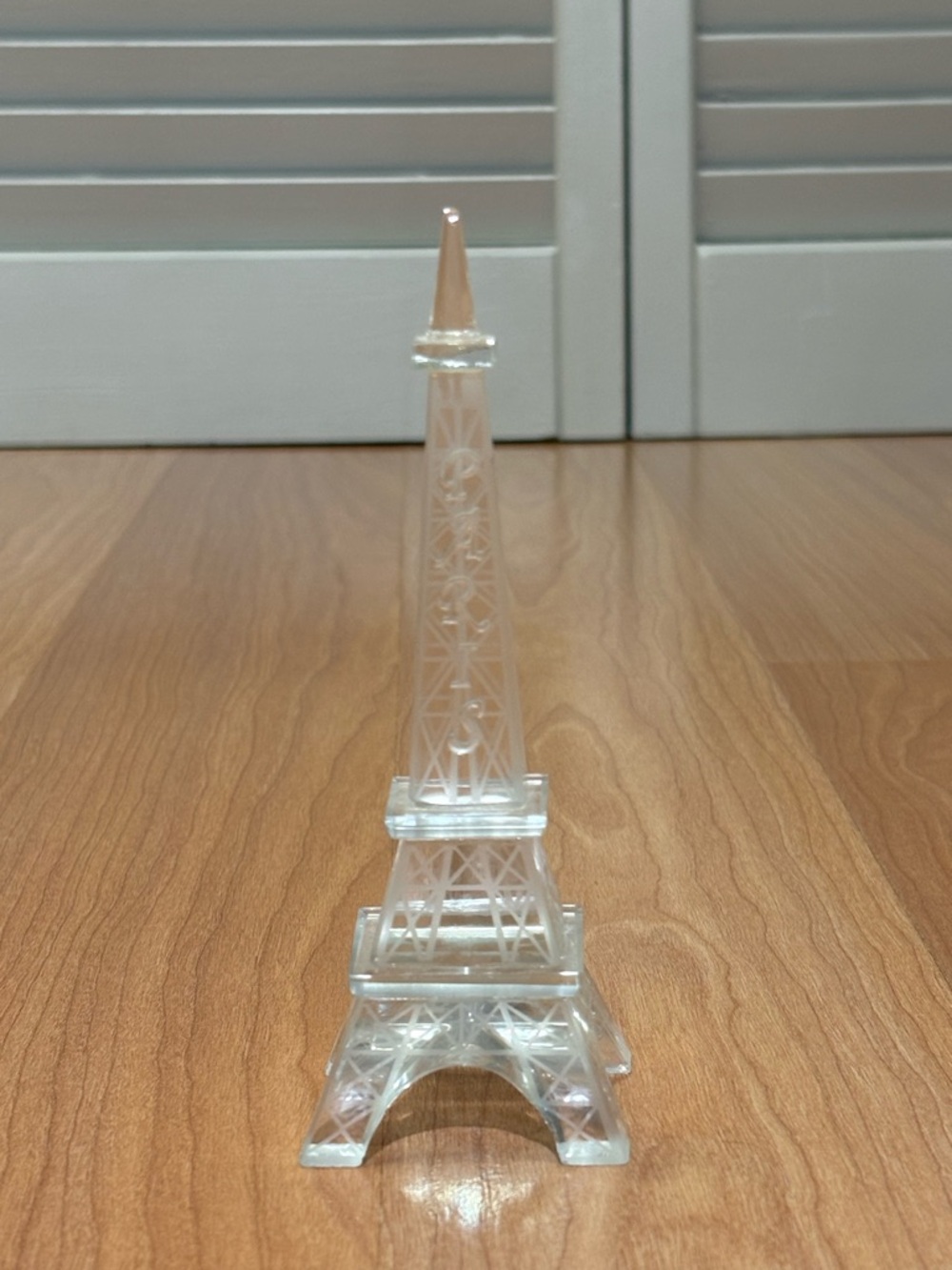 Crystal Eiffel Tower Glass Figurine - Clear